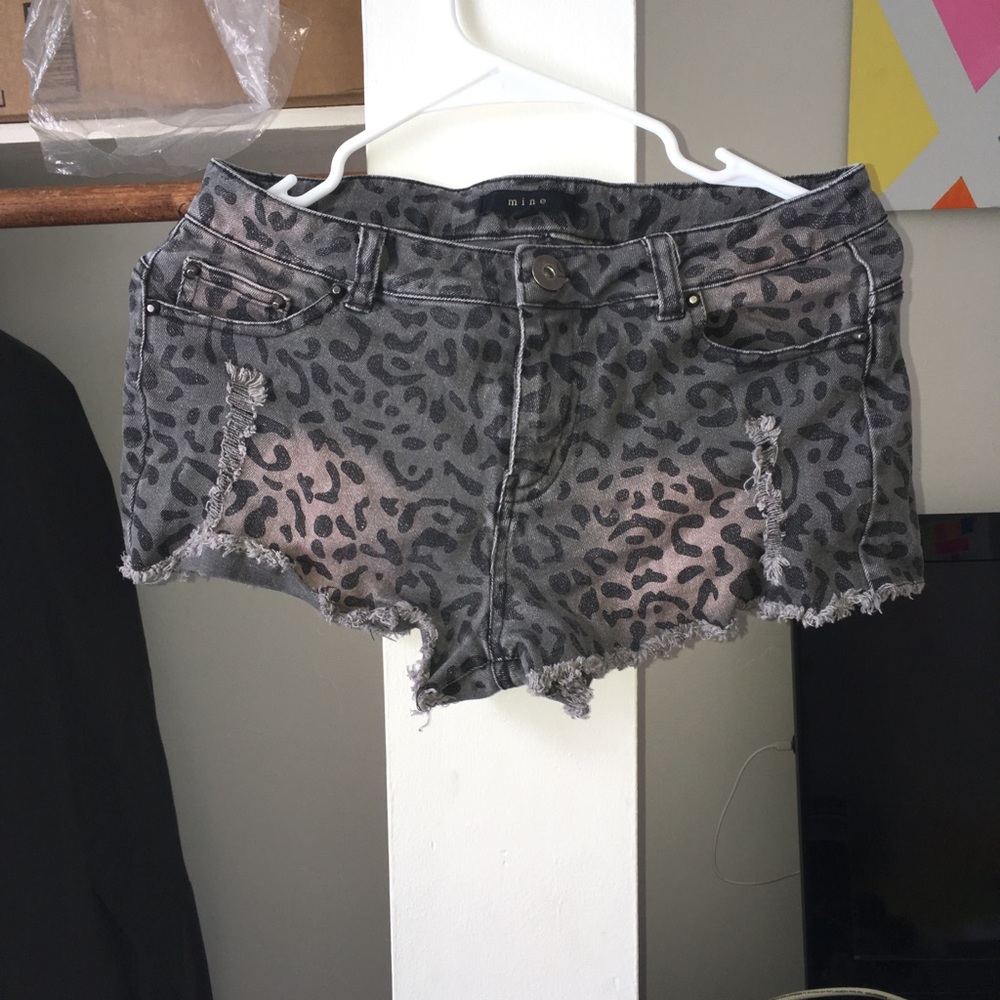 Leopard print Jean shorts